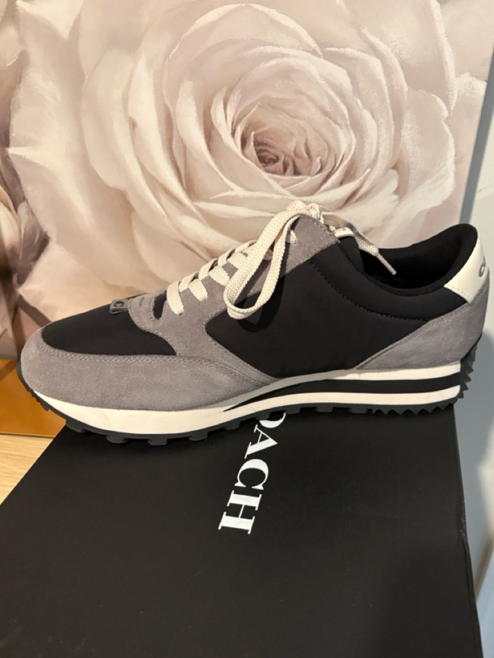 Coach Runner Sneaker Size 11.5D - Picture 8 of 10